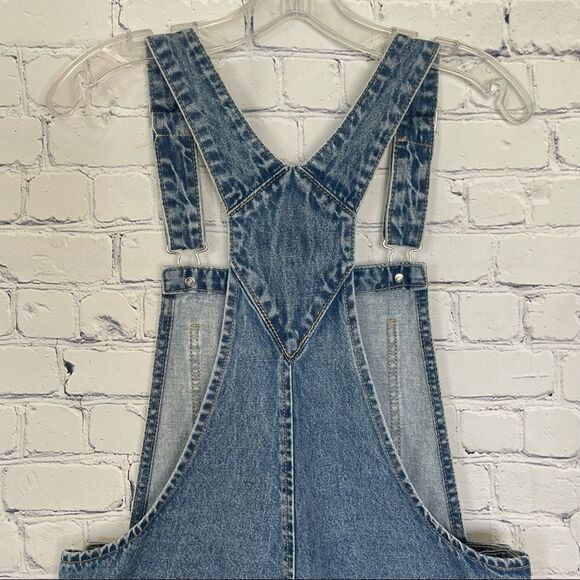 Juicy Couture Distressed Shortalls - Picture 5 of 7